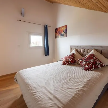 Beautiful House Near For 12 People 샹-쉬르-마른