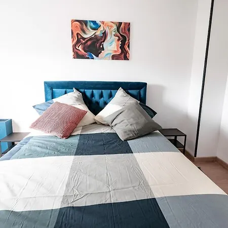 빌라 Beautiful House Near For 12 People *