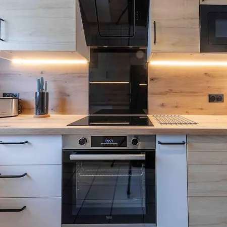 빌라 Beautiful House Near For 12 People *
