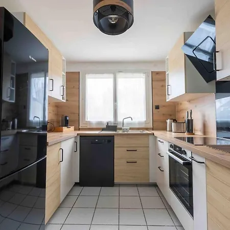 Beautiful House Near For 12 People 샹-쉬르-마른