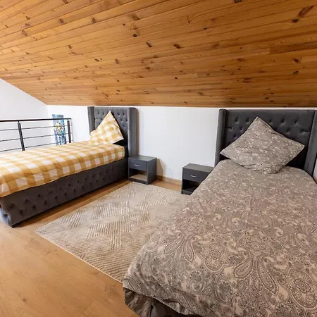 Beautiful House Near For 12 People * 샹-쉬르-마른